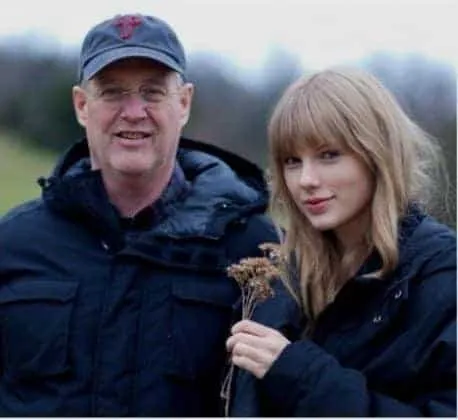 Taylor Swift pictured alongside her Dad, Scott Kingsley Swift.