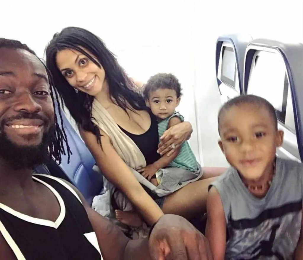 Kofi Kingston with his wife and children in 2017.