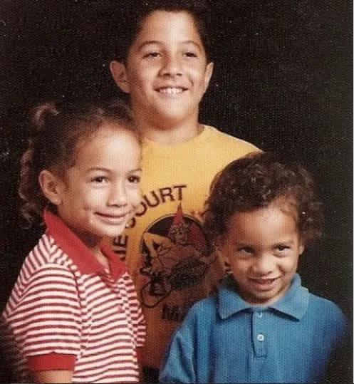 Nia Jax grew up with an older and younger brother. Credits: Facebook.