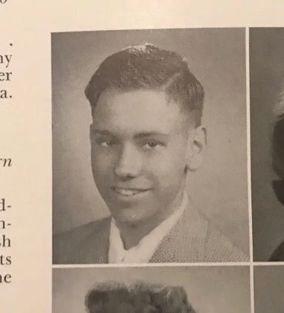 Warren Buffett graduated from high school in 1947.