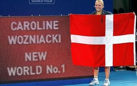 Caroline Wozniacki became a new world No 1 for the first time after reaching China Open quarter-finals.