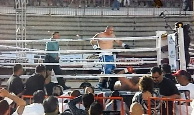 Andy Ruiz dominated Miguel Ramirez during his professional debut in 2009.