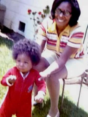 Young Snoop Dogg alongside his Mother.