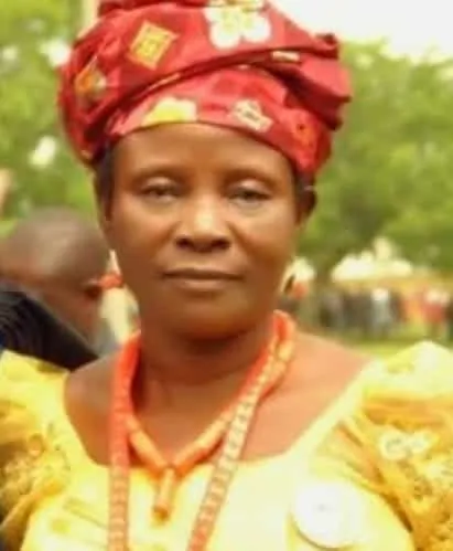 Meet one of Efe Ajagba's parents - his lovely mother.