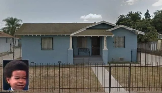 The rap prodigy grew up in this particular house at Compton.