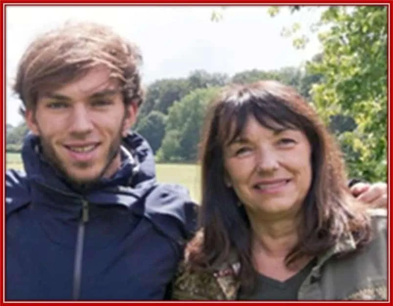 One of Pierre Gasly’s support was his mum, Pascale Gasly.