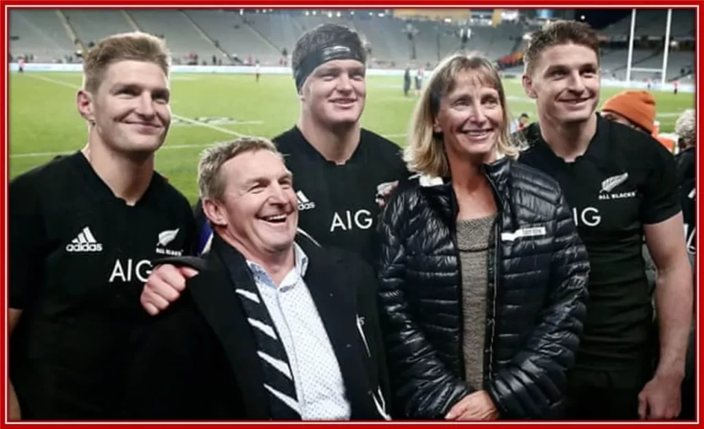 Jordie, Scott and Beauden Barrett with their parents Kevin and Robyn Barrett.