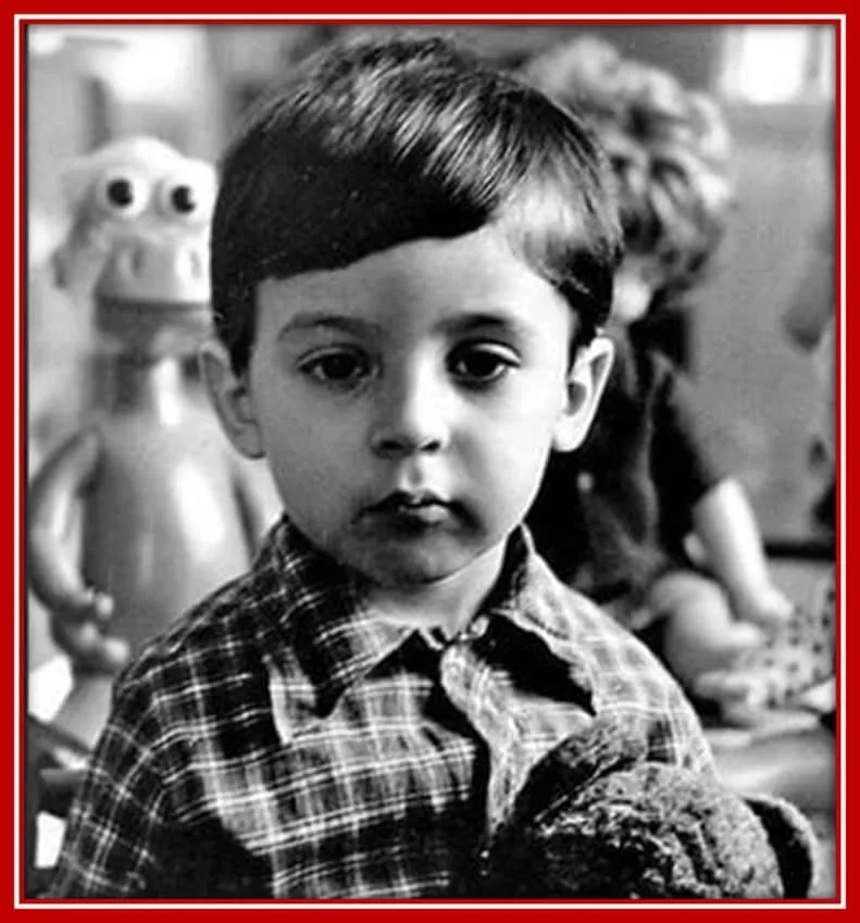 The Rare Childhood Photo of Volodymyr Zelensky.