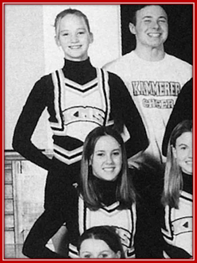 Jennifer was Also On the Cheerleading Team While in KMS. Here she is With her Team Members as They Pose for a Groupie.