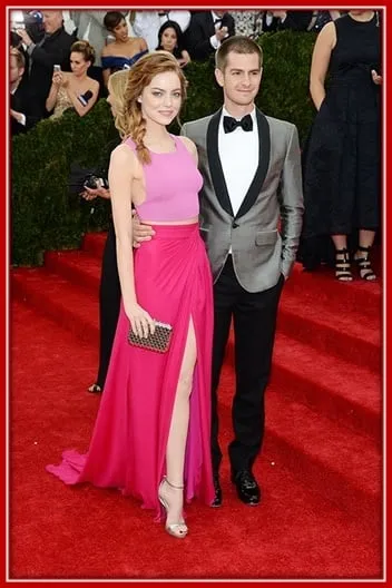 Behold Emma with Andrew Garfield, Where they entered as a Couple.